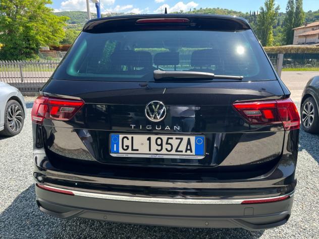 Volkswagen Tiguan 2.0 TDI 150 CV SCR DSG **KM 78811** - Foto 5