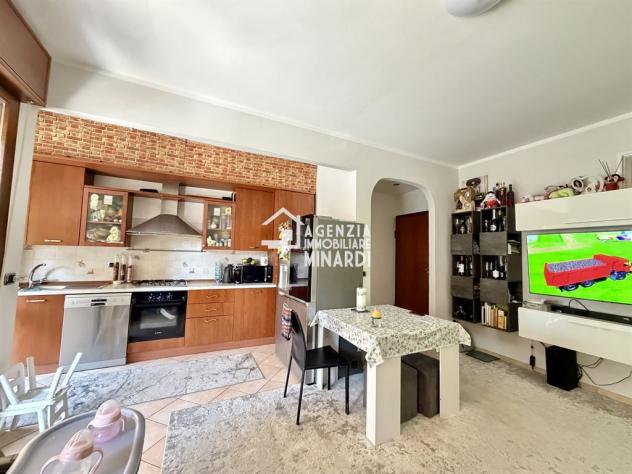 FAENZA – ZONA PARCO BUCCI | APPARTAMENTO COMPLETAMENTE RISTRUTTURATO CON GARAGE E TERRAZZO - Foto 5