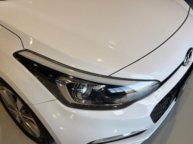 Hyundai i20 1.1 CRDi Style - Foto 9