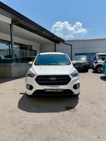 Ford Kuga 1.5 TDCI 120 CV S&S 2WD ST-Line - Foto 2
