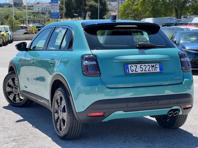 FIAT 600 1.2 Hybrid 145cv - Foto 9