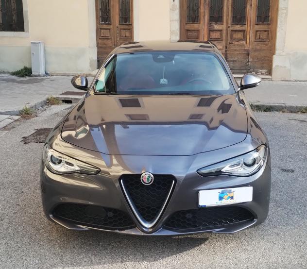 Alfa Romeo Giulia 2.2 Turbodiesel 160 CV AT8 Executive - Foto 4