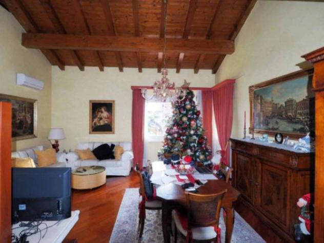 Immobile in asta di 222 m² con più di 5 locali e box auto doppio in vendita a Porcia - Foto 9