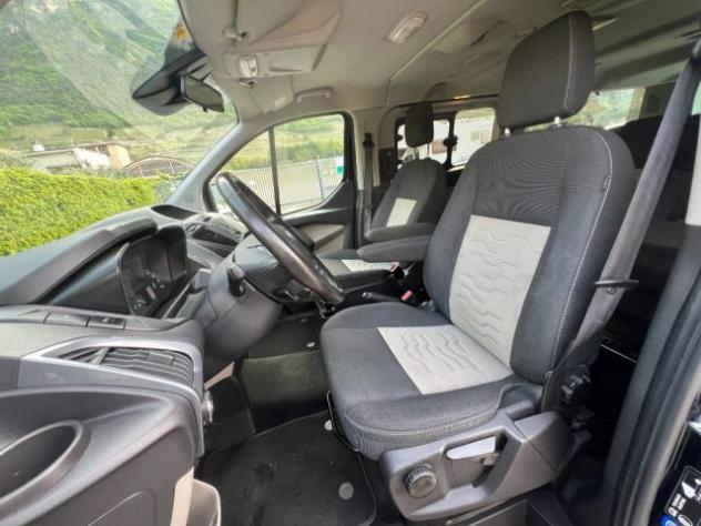 FORD Tourneo Custom 310 2.0 TDCi 130CV PC Trend rif. 23595989 - Foto 9