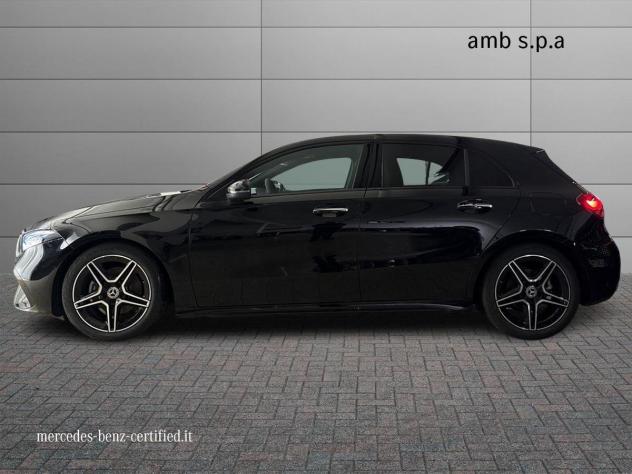 Mercedes-Benz Classe A A 180 d AMG Line Extra auto - Foto 6