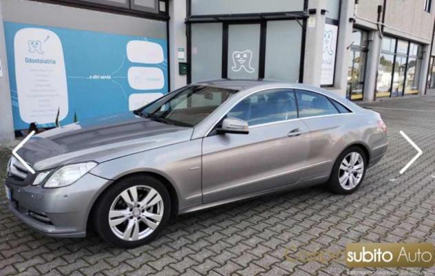 MERCEDES-BENZ E 220 CDI Coupé BlueEFFICIENCY rif. 23908328 - Foto 4