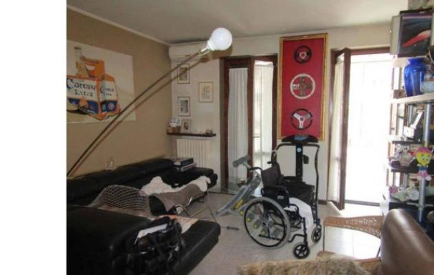 Immobile in asta di 120 m² con più di 5 locali e box auto doppio in vendita a Lavagno - Foto 5
