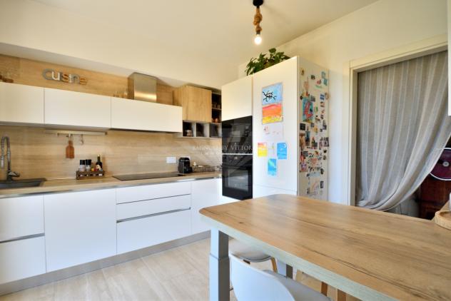 VILLA di 11 vani e di 160 mq (PIETRASANTA) rif. 111 - Foto 6