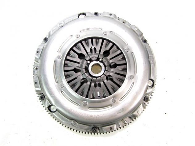 837397 KIT VOLANO E FRIZIONE CON SPINGIDISCO VALEO AUDI A3 2.0 TDI 103 KW RICAMBIO USATO - Foto 2