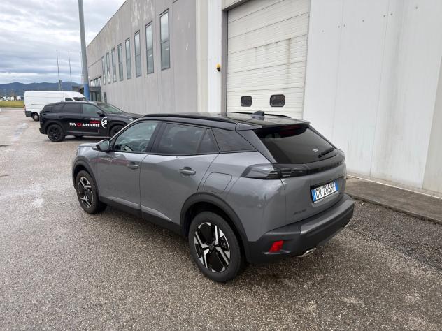 Peugeot 2008 PureTech 130 S&S EAT8 GT - Foto 3