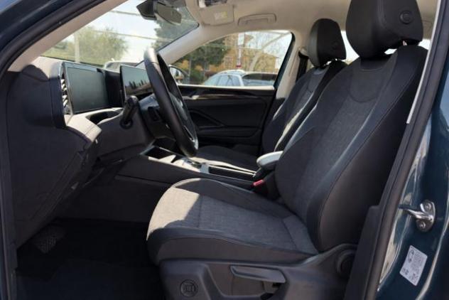VOLKSWAGEN Tiguan 2.0 TDI 150 CV DSG Life rif. 23989945 - Foto 5