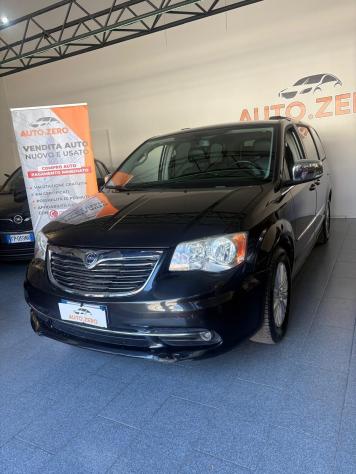 Lancia Voyager 2.8 Turbodiesel Platinum 177 CV - Foto 2