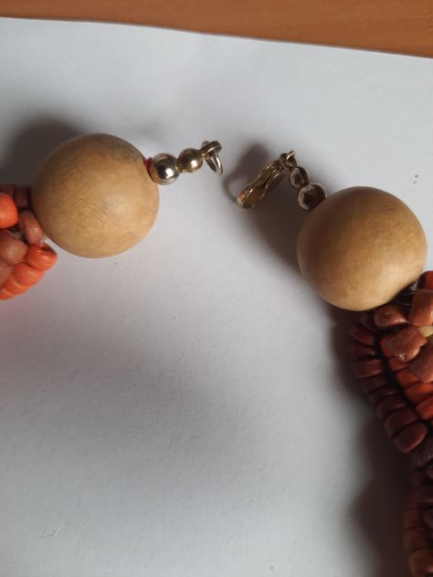 Collana corallo con gancio in legno - Foto 5
