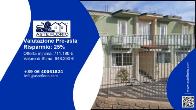 Immobile in asta di 1700 m² con più di 5 locali in vendita a Siderno