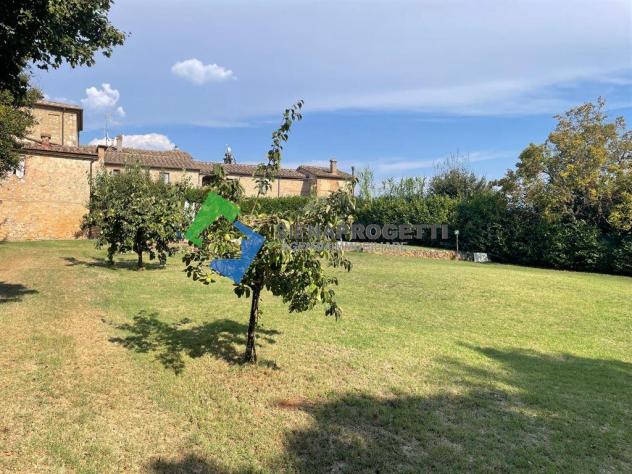 SOVICILLE – CHARME TOSCANO, PISCINA PRIVATA E PARCO ESCLUSIVO NEL VERDE - Foto 2