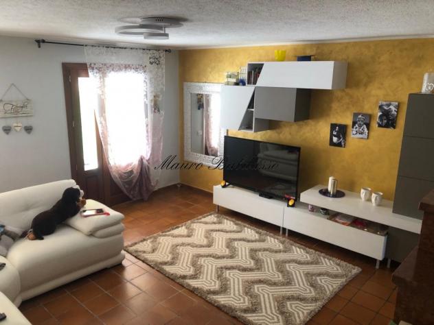 BIFAMILIARE di 5 vani e di 110 mq (GIAVERA DEL MONTELLO) rif. 24-MI032 - Foto 4