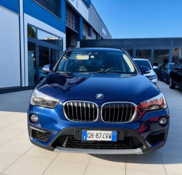 BMW X1 S Drive 16d Business Sport Navi Park Assist rif. 24175180 - Foto 2