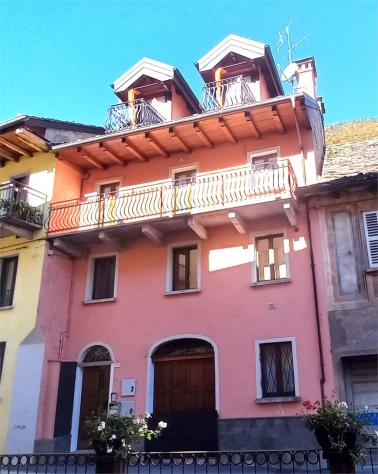 V000545 - SPLENDIDA CASA RISTRUTTURATA - DUE APPARTAMENTI E CORTILE - Foto 14