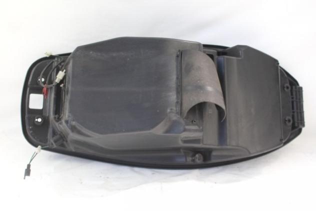 KYMCO X-TOWN 125 81250AGE8E000 VASCA PORTA CASCO CT125 20 - 24 LUGGAGE BOX - Foto 6