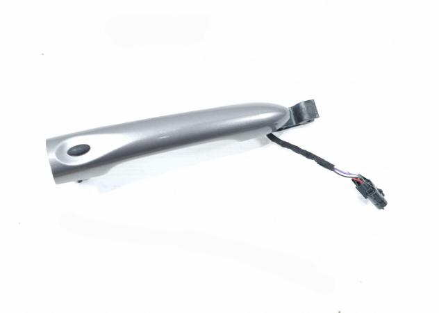 MANIGLIA ESTERNA ANTERIORE SINISTRA RENAULT Captur Serie K9K 608, K9K 609, K9K 628, K9K 629, K9K 838 (1319)