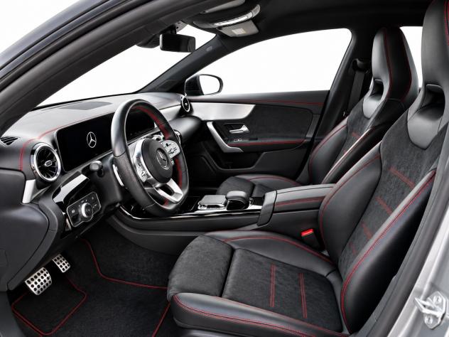 Mercedes-benz CLA 180 d Automatic Sport - Foto 3