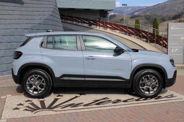 Jeep Avenger Avenger 1.2 turbo e-hybrid mhev Altitude fwd 110cv edct6 - Foto 5