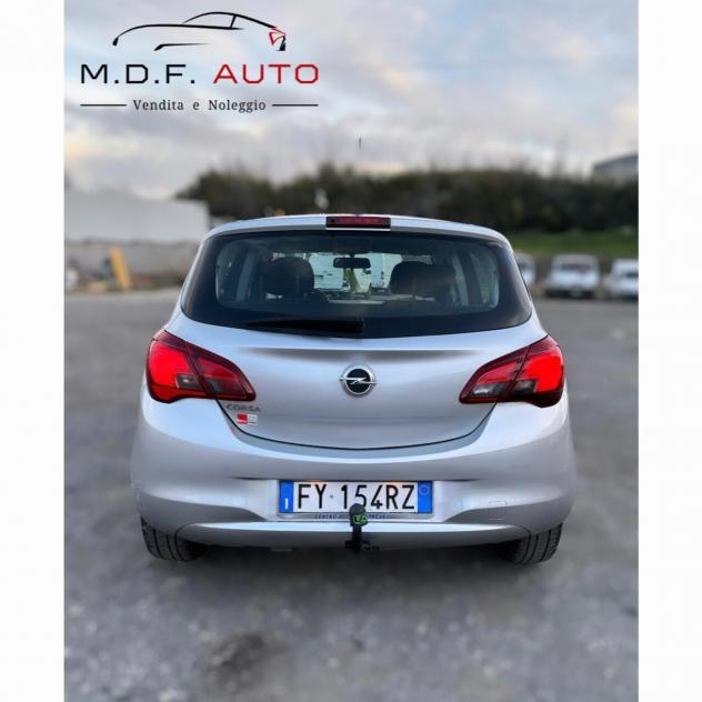 Opel Corsa Benzina GPL - Foto 4
