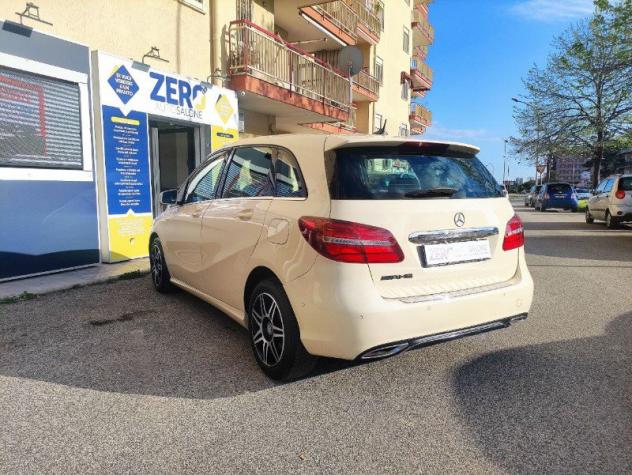 Mercedes-Benz Classe B B 180 d Automatic Sport - Foto 6