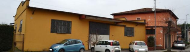 Immobile in asta di 468 m² con più di 5 locali in vendita a Bonavigo - Foto 3