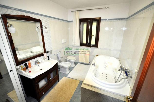 Prestigiosa Villa con giardino " Cimilla " - Foto 8