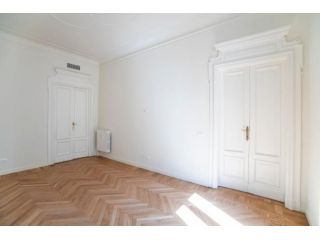 Appartamento di 106 m² con 3 locali in affitto a Milano