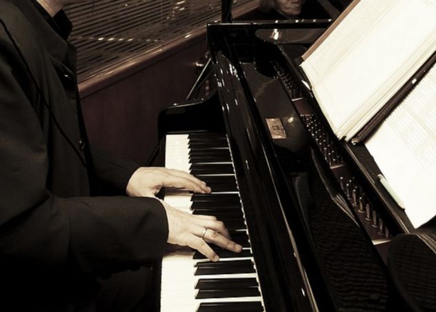 Pianista a Como, Lugano e Canton Ticino