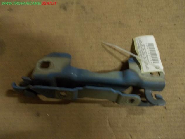 CERNIERA S.COFANO ANT. AZZURRA ALFA ROMEO 159 (939-X3)  Carrozzeria  Lamierati esterni  Cofano  Cerniera cofano  ALFA ROMEO - 159 - 01-04-2009 - 01-06