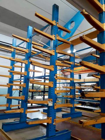 scaffali usati metallici pesanti per capannone - Foto 3