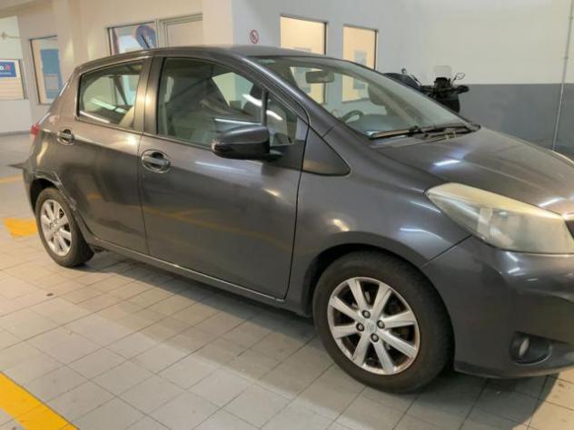 TOYOTA Yaris 1.0 5 porte Lounge rif. 24122674 - Foto 5