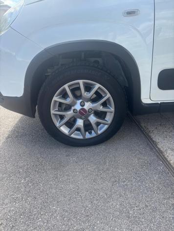 Fiat Panda Cross 1.3 MJT 95 CV S&S 4x4 - Foto 7