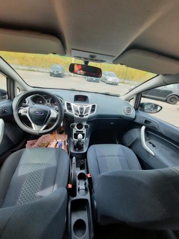 Ford Fiesta 1.6 TDCi 95 CV 5p. Titanium - Foto 9