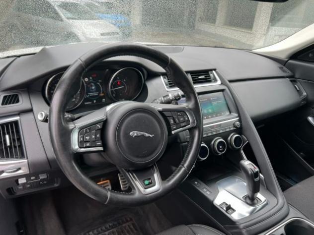 JAGUAR E-Pace 2.0D 150 CV AWD aut. R-Dynamic 4X4 rif. 22129827 - Foto 10