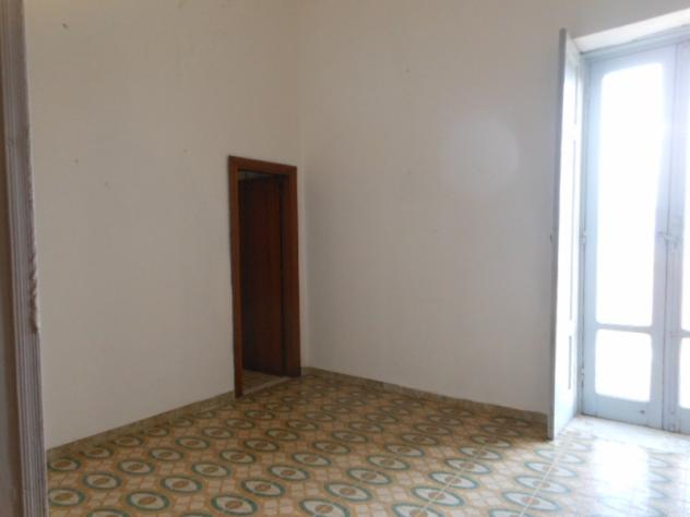 1808/TEANO Appartamento al secondo piano di mq 130 in antico palazzo al centro di Teano - Foto 3