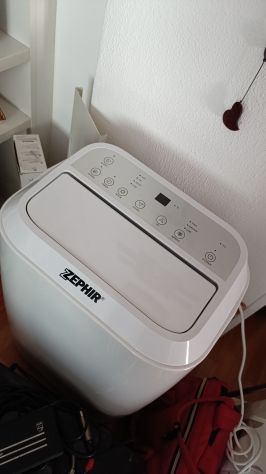 Condizionatore portatile ottime condizioni vendo causa poco spazio