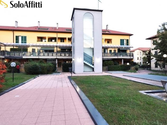 Trilocale in affitto a Garbagnate Milanese