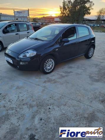 FIAT - Punto - 1.3 MJT II S&S 95 CV 5p. Street - Foto 2
