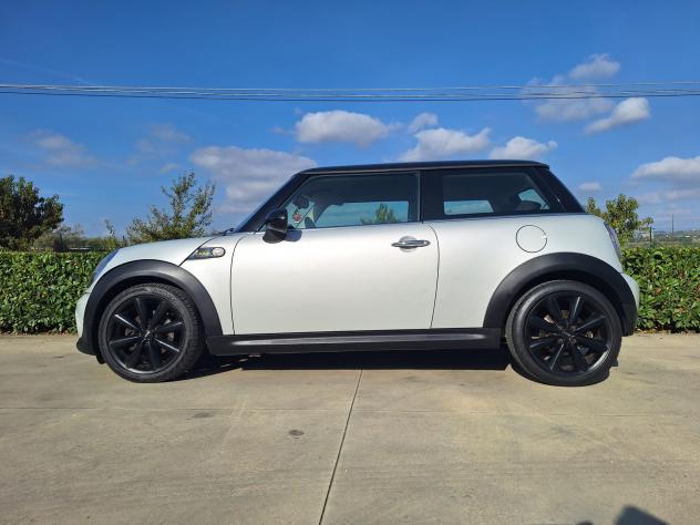 Mini 1.6 16V Cooper D - Foto 3