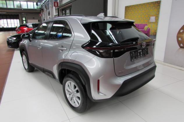 TOYOTA Yaris Cross 1.5 Hybrid 5p. E-CVT Active rif. 23983982 - Foto 4
