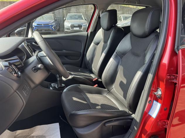 Renault Clio 1.5 DCI 90cv MOSCHINO ZEN - Foto 4