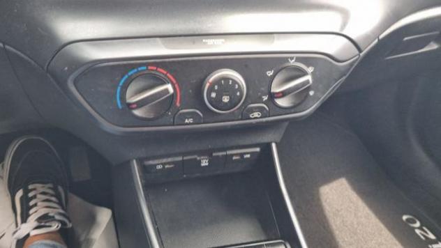 HYUNDAI i20 1.2 MPI GPL Connectline rif. 23784588 - Foto 8