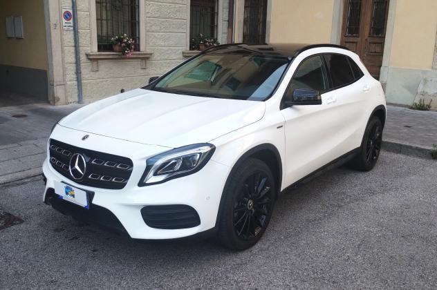 Mercedes-benz GLA 200 d Automatic Night Editin AMG Line