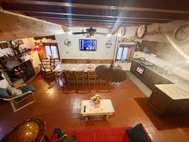 Porzione di casa in vendita a Massarosa