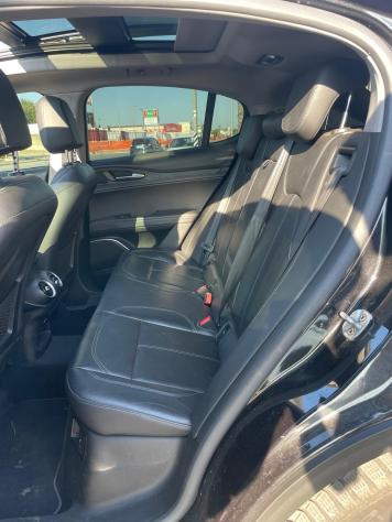Alfa Romeo Stelvio 2.2 Turbodiesel 210 CV AT8 Q4 veloce - Foto 9