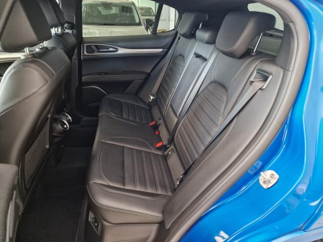 Alfa Stelvio 210 CV Veloce - Foto 5